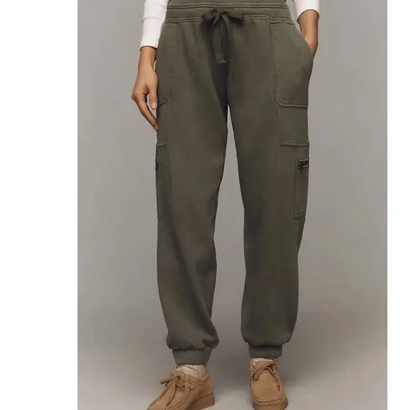 Powder Packed Pants
DAILY PRACTICE BY ANTHROPOLOGIE 
NWT
Color- Green - Picture 4 of 7